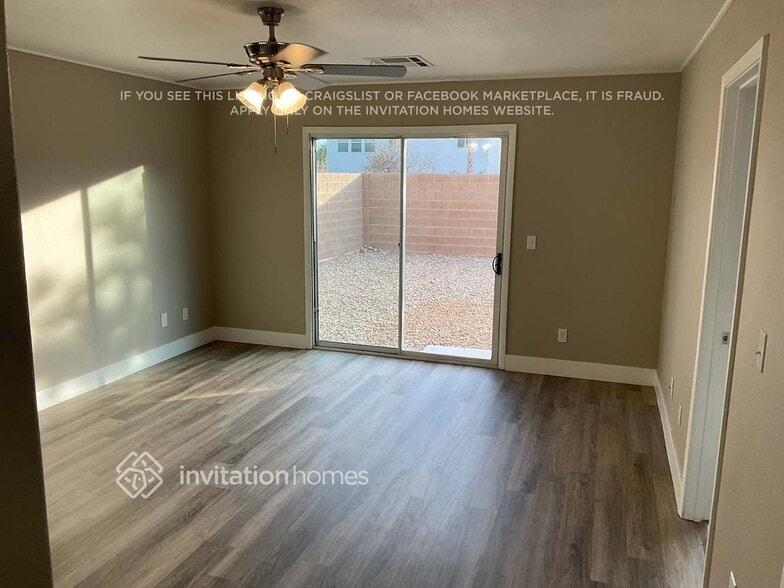 Building Photo - 9113 Blue Raven Ave