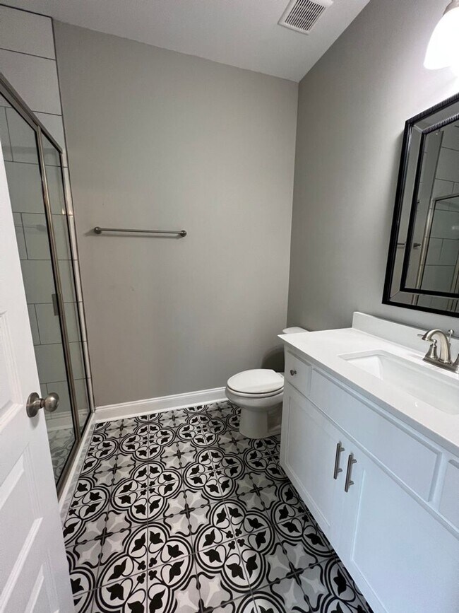 Building Photo - Available for July!