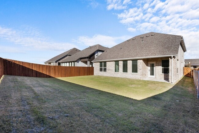 Building Photo - Spacious New-Build in Vibrant Community Move-In Ready!