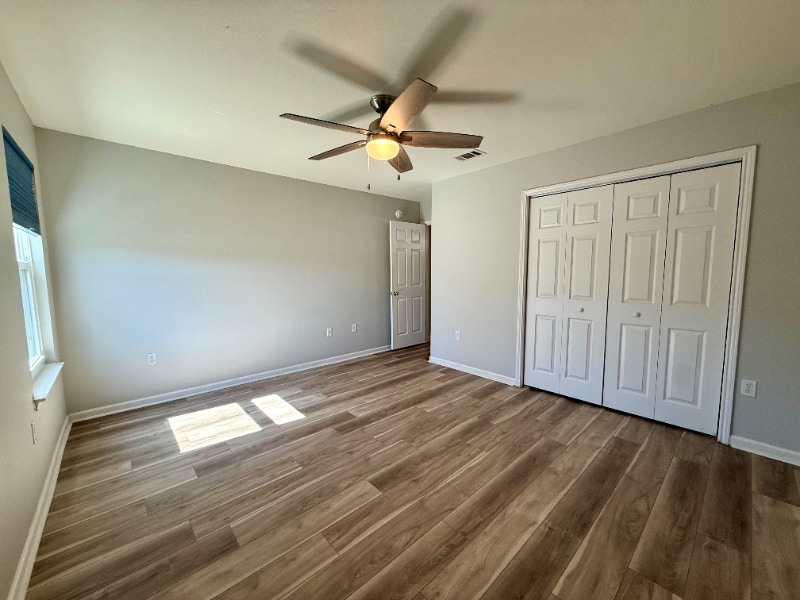 Building Photo - 1000 Airport Rd