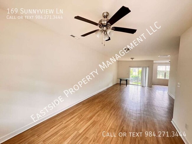 Building Photo - 169 Sunnyview Ln