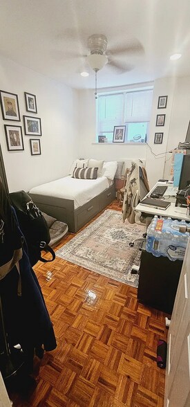 Building Photo - 421 S 17th St