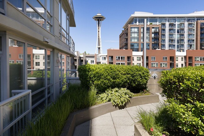 Building Photo - 2929 1st Ave