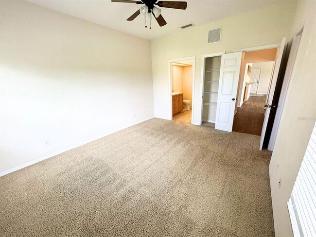 Building Photo - 407 Eagle Pond Dr