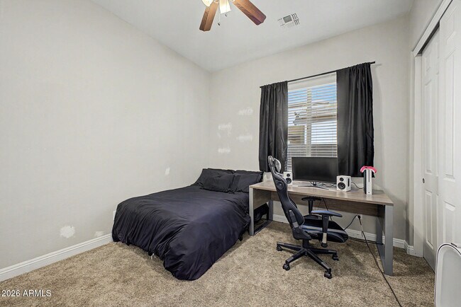 Building Photo - 5704 W Bent Tree Dr