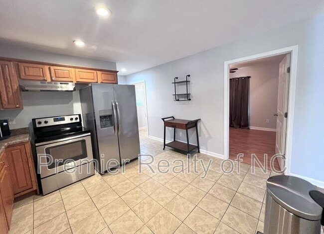 Building Photo - 469 Childrens Home Rd