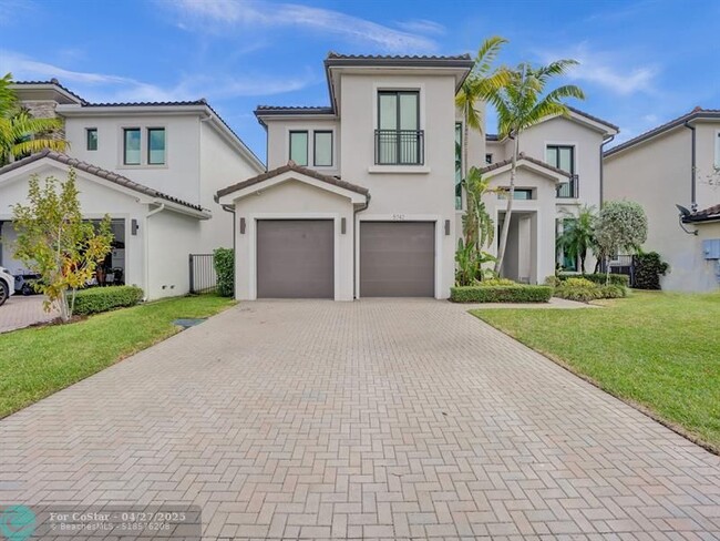 Building Photo - 5742 Brookfield Cir