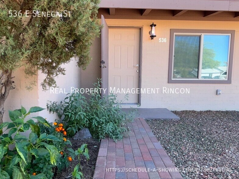 Building Photo - 536 E Seneca St