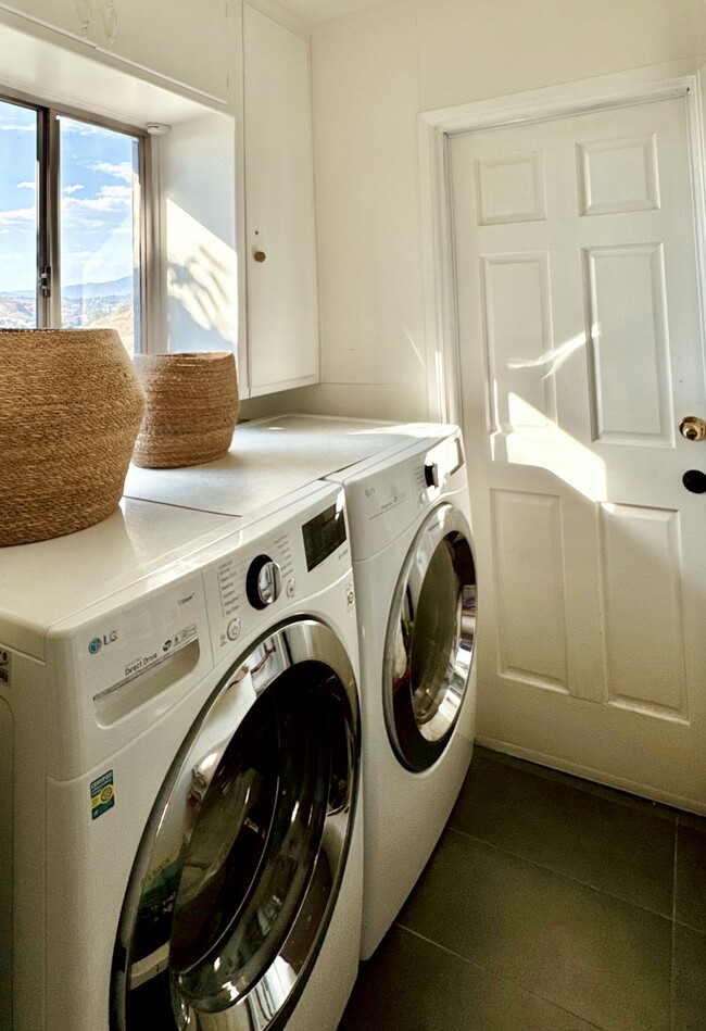 Laundry Room - 4907 O Sullivan Dr