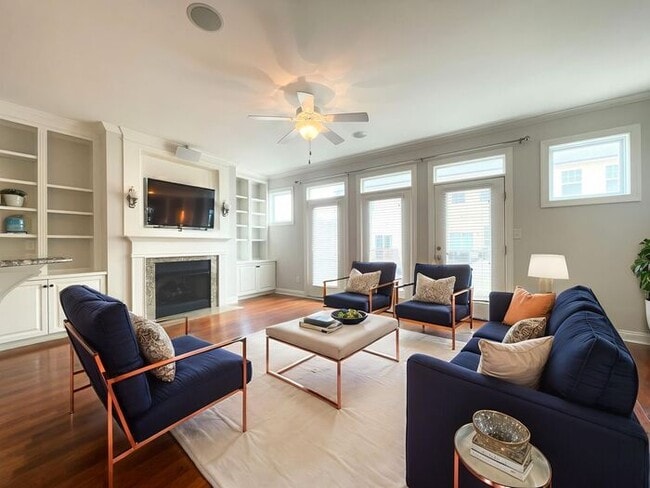 Building Photo - Fresh Paint City Loft by Sherwin-Williams ...