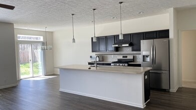Building Photo - BLACKTHORNE SUBDIVISION