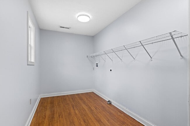 Building Photo - 227 N Miles St