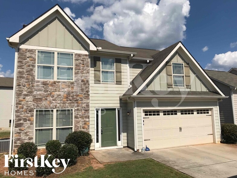 Primary Photo - 260 Village Broad St