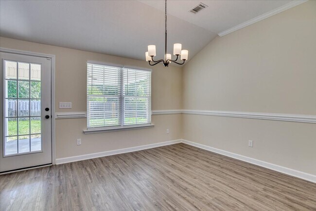 Building Photo - 5286 Copse Dr