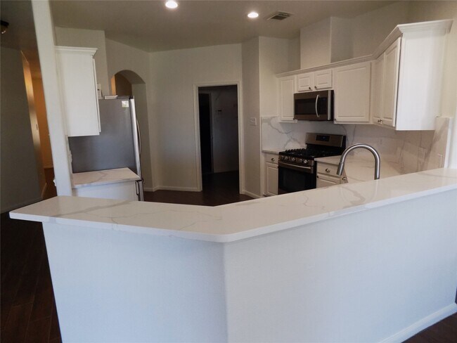 Building Photo - 1918 Appleton Dr