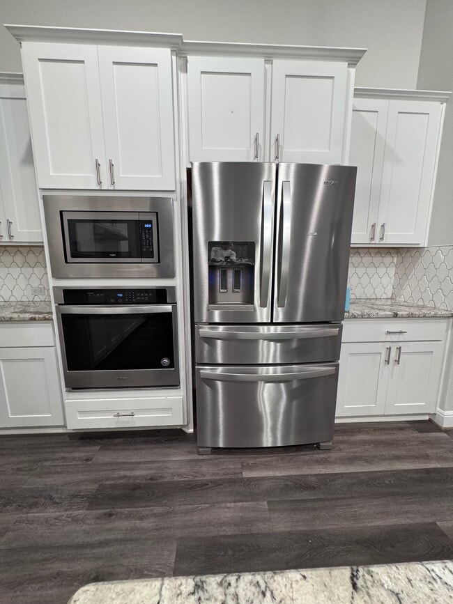 Building Photo - 513 Lambert Cv