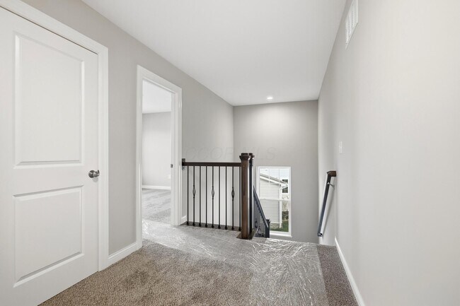Building Photo - 7051 Aster Wy
