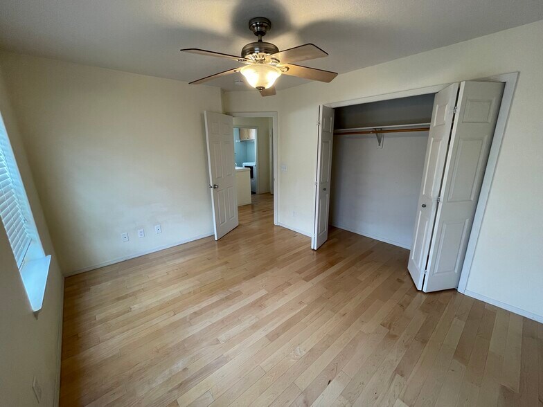 Building Photo - 16827 NW Arizona Dr
