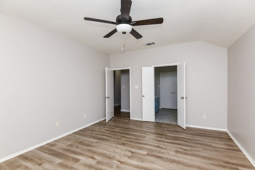 Building Photo - 415 Marybeth Dr