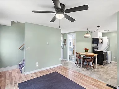 Building Photo - 414 Broadwell Ave