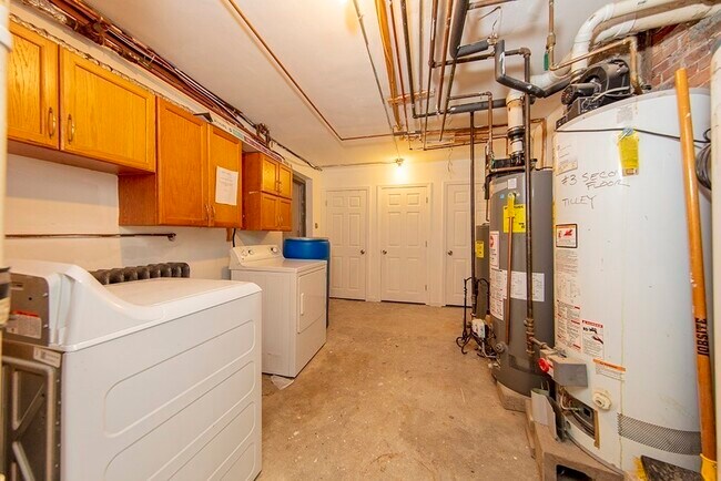 Building Photo - 777 Tremont St