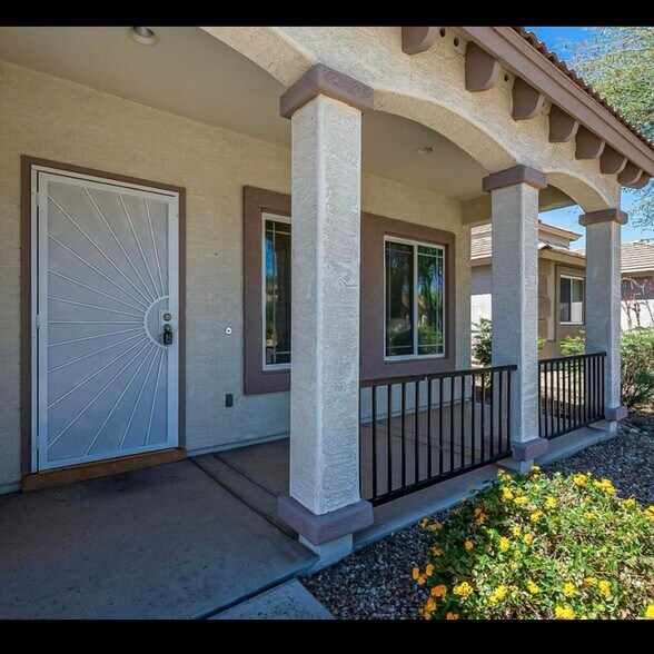Building Photo - 17531 W Caribbean Ln