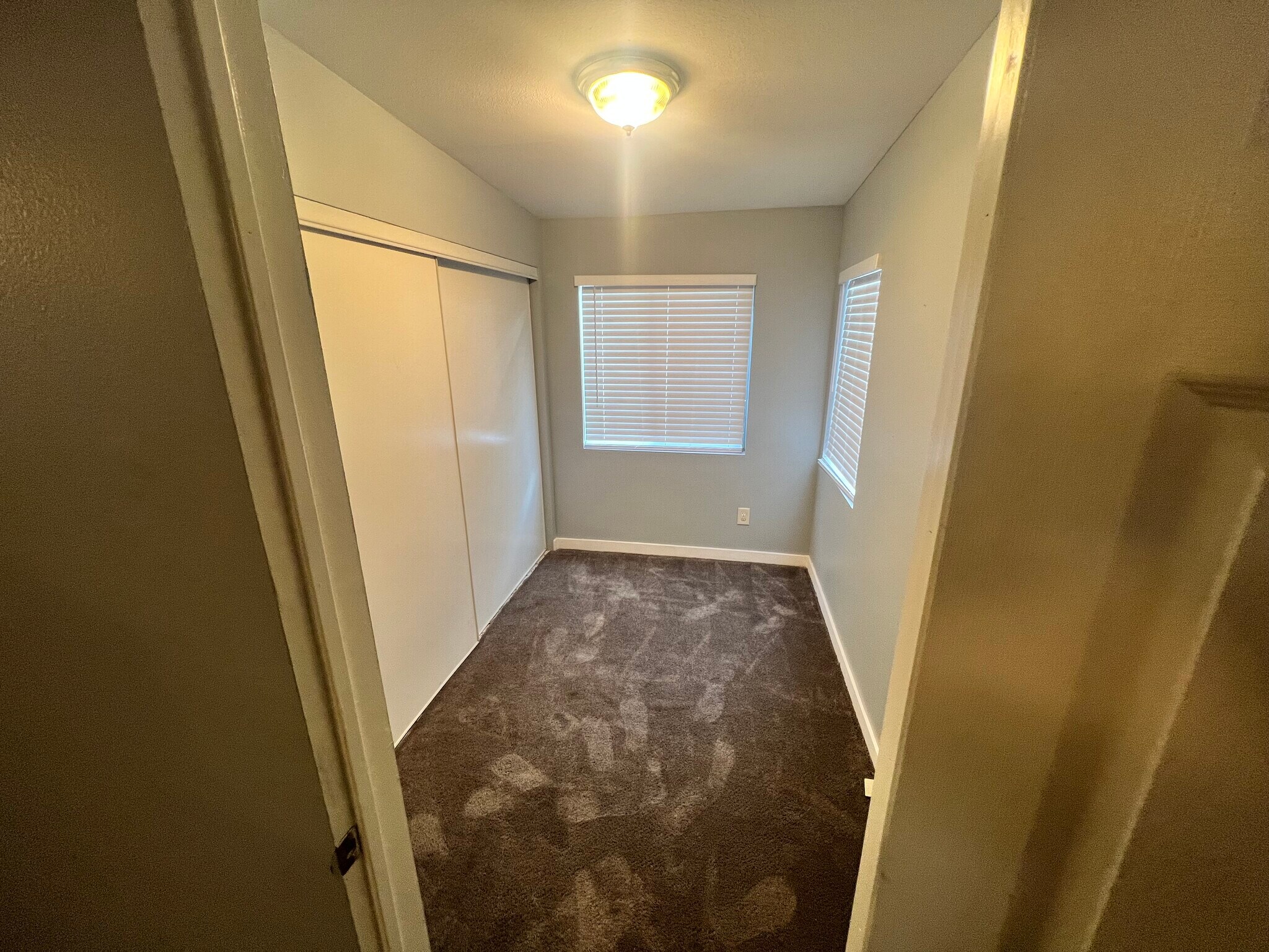 Bedroom 2 - 533 N 6th st