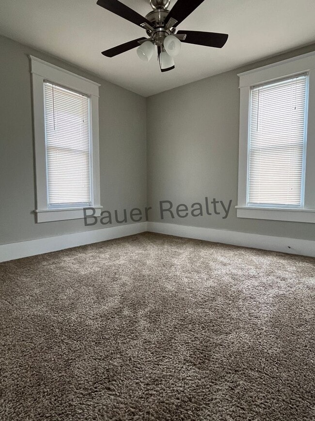 Building Photo - Two Story Home