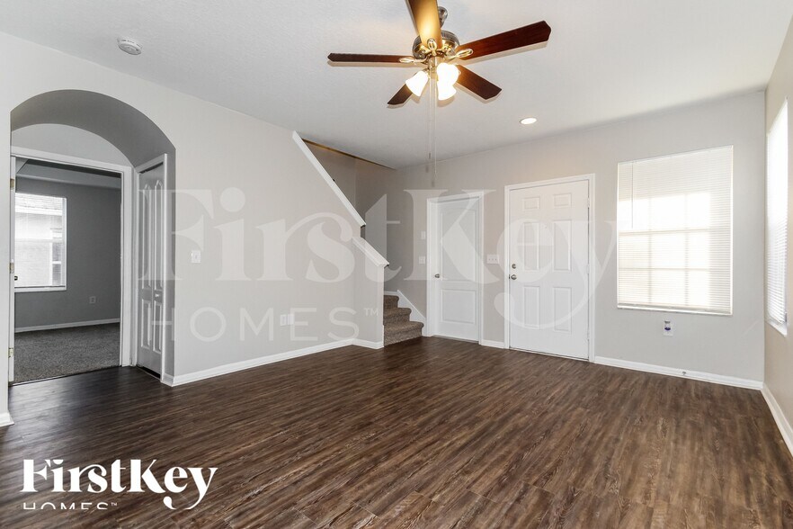 Building Photo - 709 Periwinkle Pointe Pl