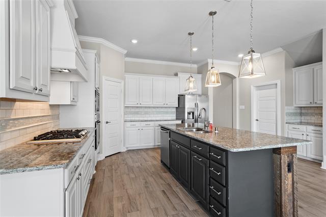 Building Photo - 1001 Berry St