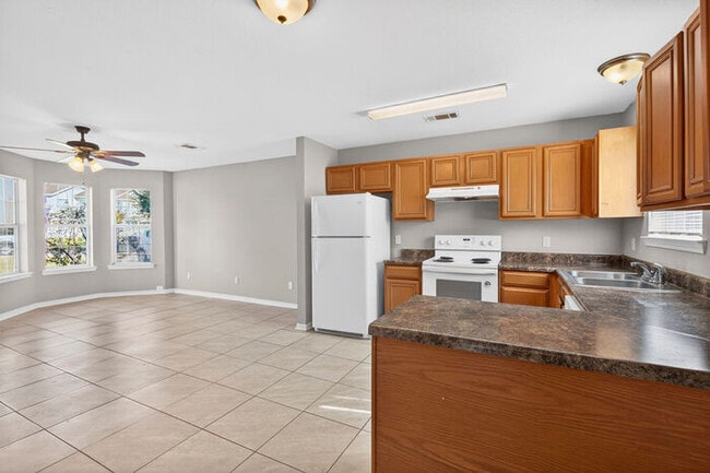 Building Photo - 1997 Todd Cove