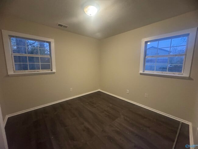 Building Photo - 4802 Proctor Cir NW