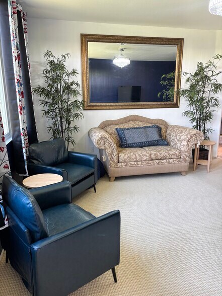 Building Photo - 30685 Desert Eagle Way