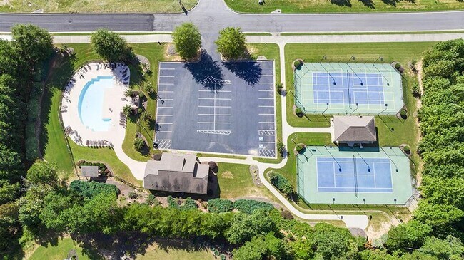 Building Photo - 65 Grv Spgs Ct