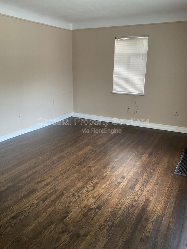 Building Photo - 126 Glenridge Pl