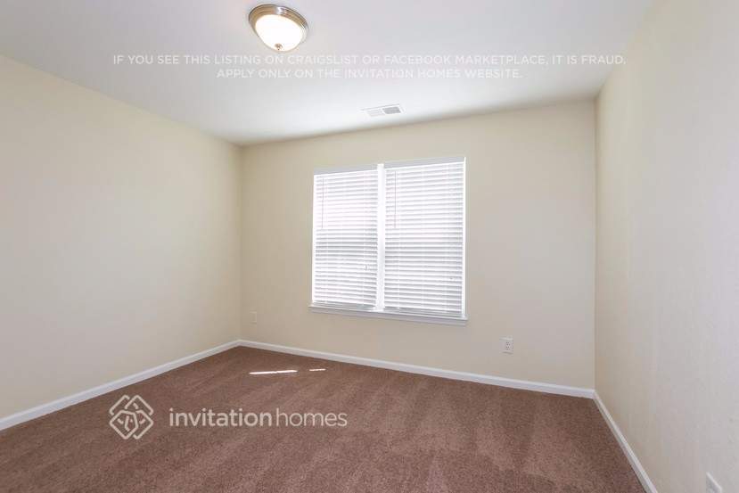Building Photo - 5819 Kelden Walker Ln
