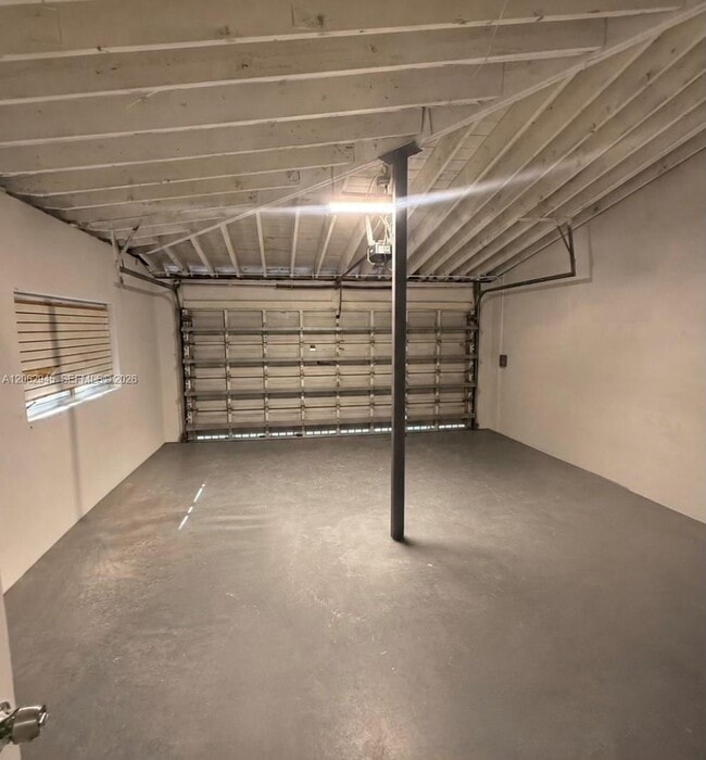 Building Photo - 1532 Trillo Ave