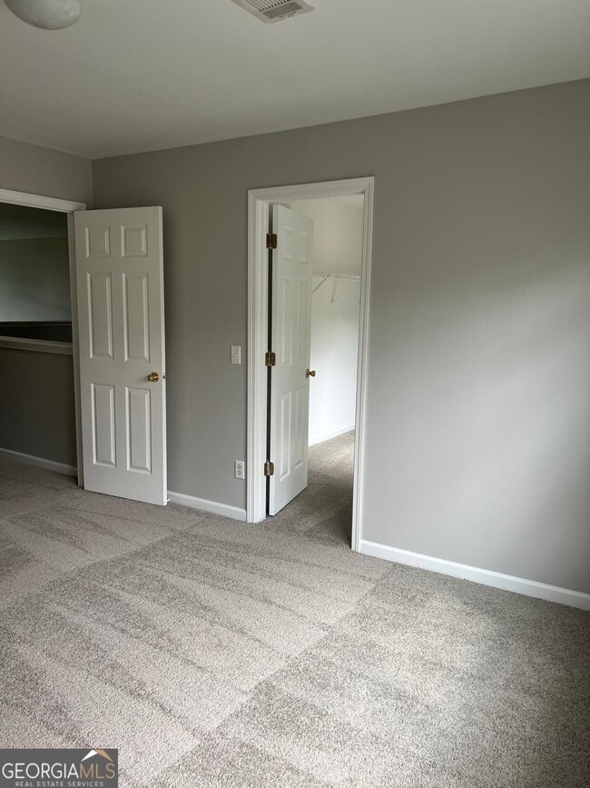 Building Photo - 585 McWilliams Rd SE