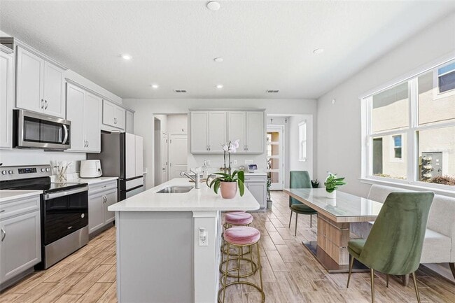 Building Photo - 4220 Cloud Hopper Wy