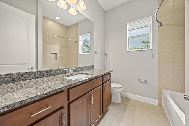 Building Photo - 16007 Whippoorwill Cir