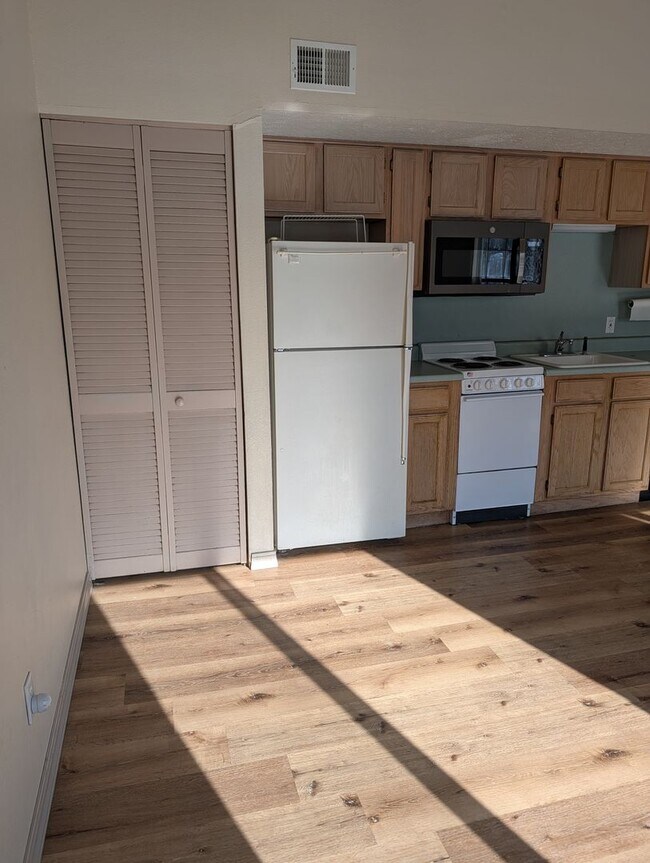 Building Photo - Fish. Relax. Live the Lake Life.