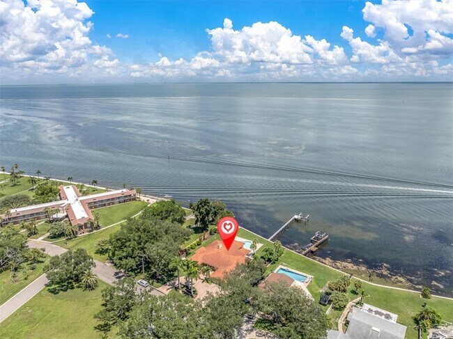 Building Photo - 5810 Bahama Shores Dr S