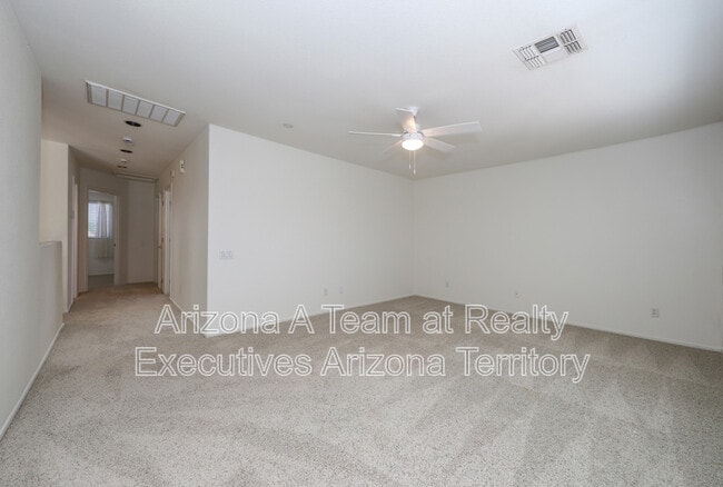 Building Photo - 831 S Rincon Rising Rd