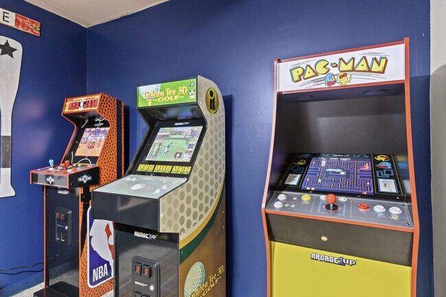 Building Photo - 22 Green Mountain Ct