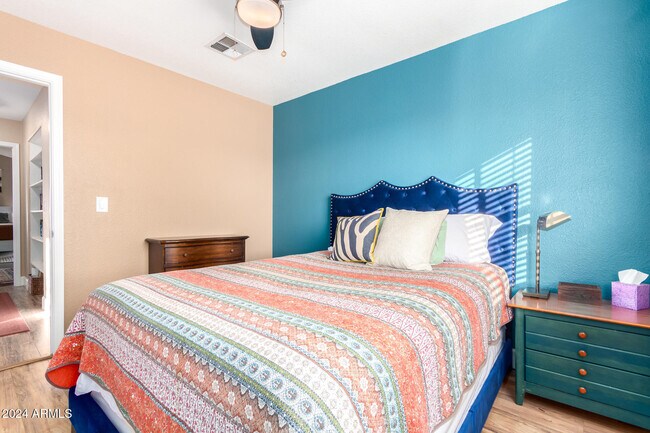 Building Photo - 1836 N Stapley Dr