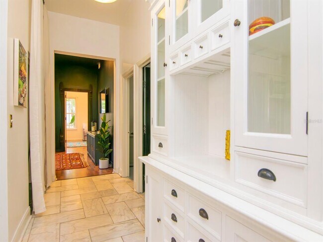 Building Photo - 2302 N Morgan St