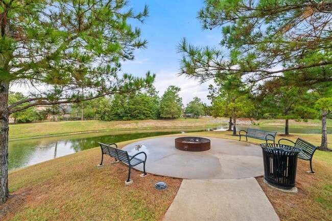 Building Photo - 17533 Rosette Grass Dr