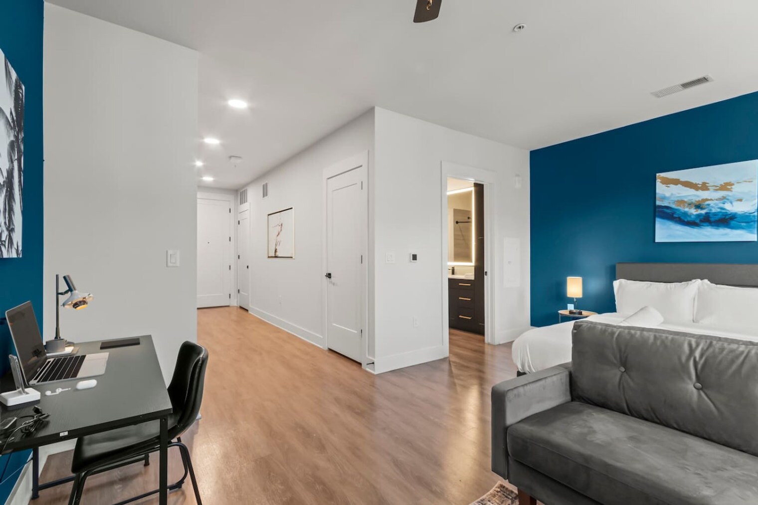 Building Photo - 1116 Gramercy Ln