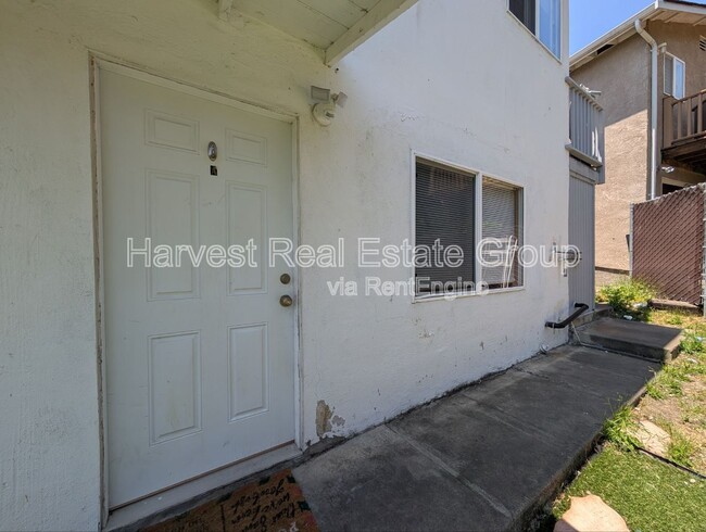 Primary Photo - 14772 Midland Rd