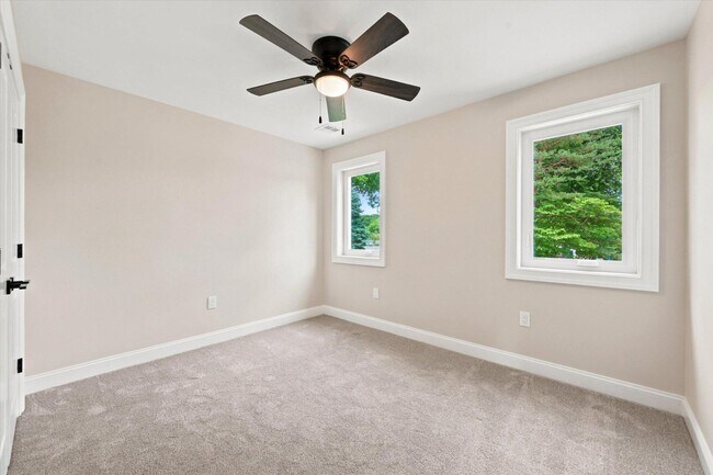 Building Photo - 1512 Naamans Creek Rd